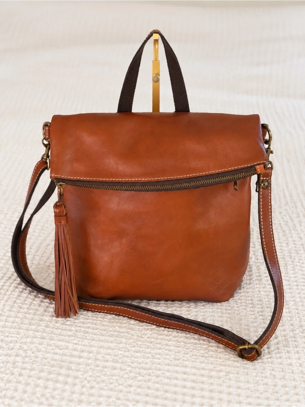 Patricia Nash Luzille Leather Convertible Backpack Tote Tan